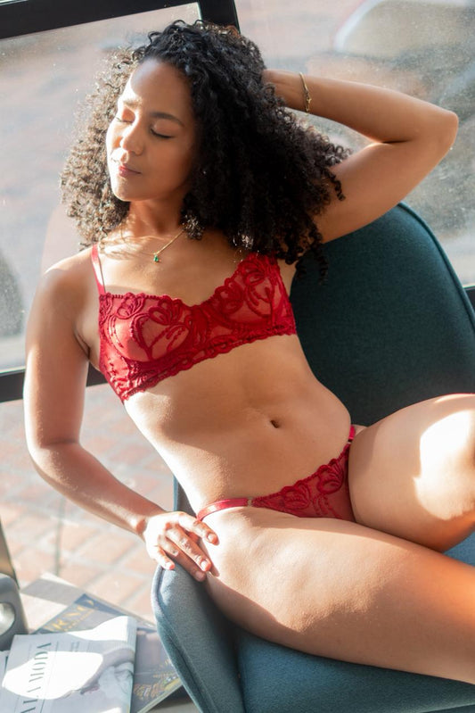 Hera – Fuerza & Deseo